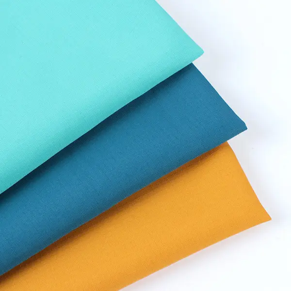 Nashe Textile mở rộng dòng sản phẩm vải sơ mi bằng cách tung ra loại vải sơ mi polyester đa chức năng mới.